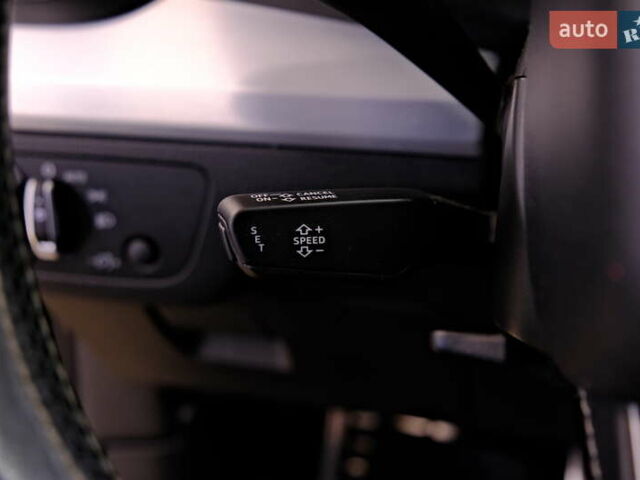 Чорний Ауді SQ5, об'ємом двигуна 3 л та пробігом 83 тис. км за 31900 $, фото 29 на Automoto.ua