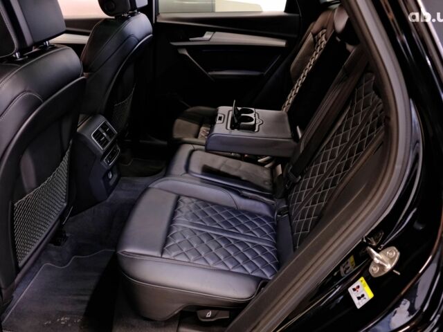 Черный Ауди SQ5, объемом двигателя 3 л и пробегом 83 тыс. км за 31900 $, фото 7 на Automoto.ua
