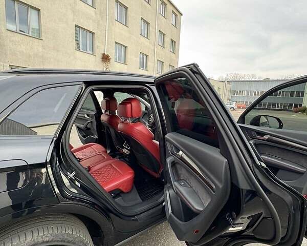 Черный Ауди SQ5, объемом двигателя 3 л и пробегом 993 тыс. км за 36000 $, фото 29 на Automoto.ua