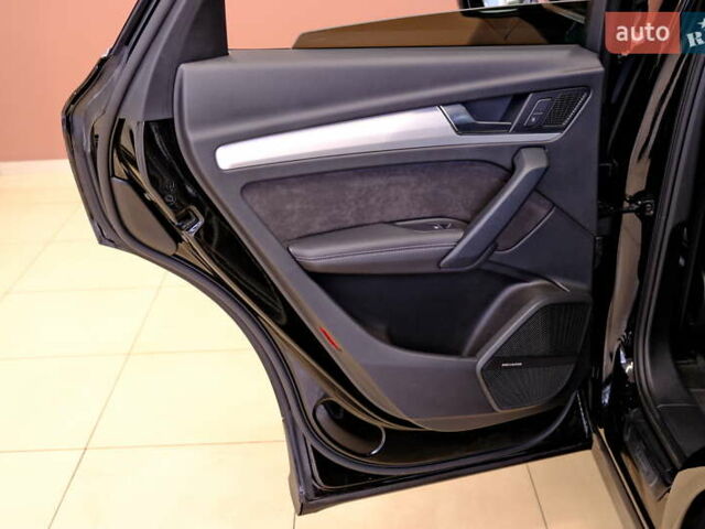 Чорний Ауді SQ5, об'ємом двигуна 3 л та пробігом 83 тис. км за 31900 $, фото 39 на Automoto.ua