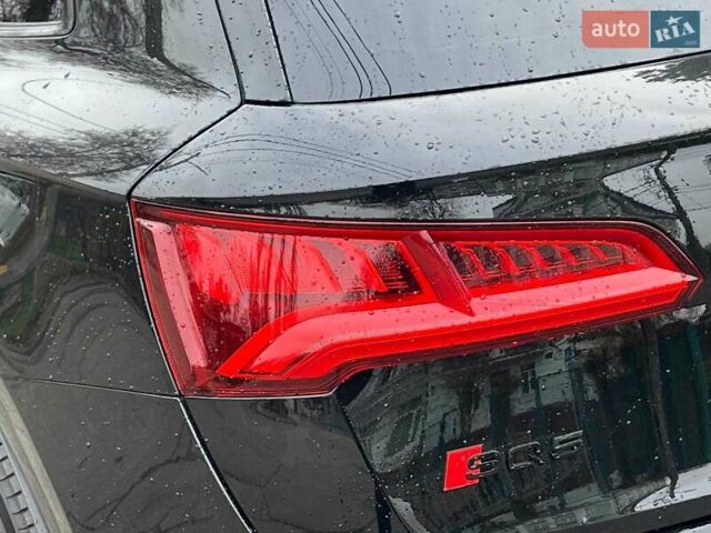 Чорний Ауді SQ5, об'ємом двигуна 3 л та пробігом 99 тис. км за 34940 $, фото 10 на Automoto.ua