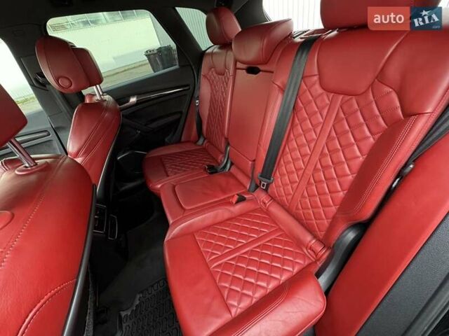 Черный Ауди SQ5, объемом двигателя 3 л и пробегом 993 тыс. км за 36000 $, фото 12 на Automoto.ua