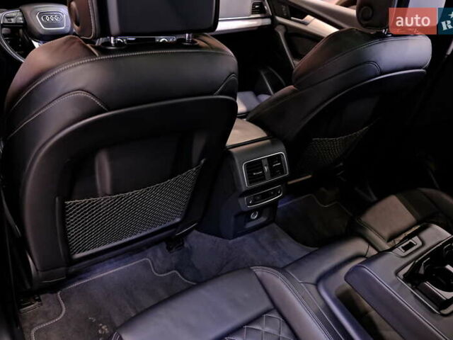 Чорний Ауді SQ5, об'ємом двигуна 3 л та пробігом 83 тис. км за 31900 $, фото 41 на Automoto.ua