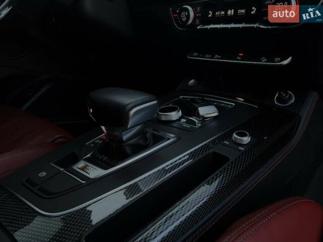 Черный Ауди SQ5, объемом двигателя 3 л и пробегом 105 тыс. км за 36300 $, фото 22 на Automoto.ua