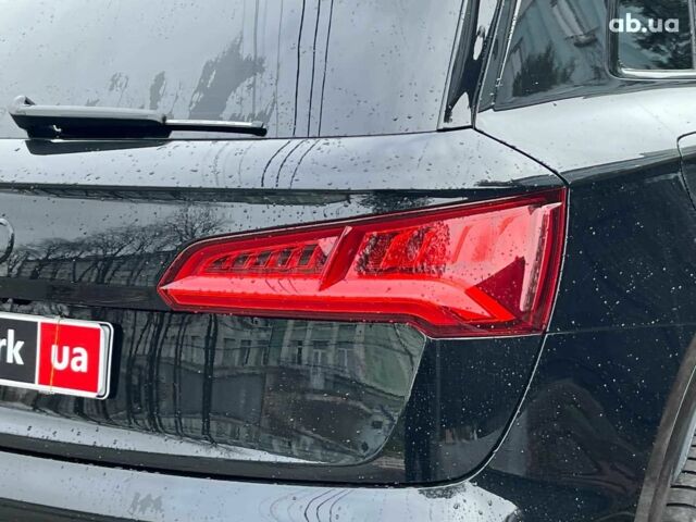 Чорний Ауді SQ5, об'ємом двигуна 3 л та пробігом 99 тис. км за 34940 $, фото 10 на Automoto.ua