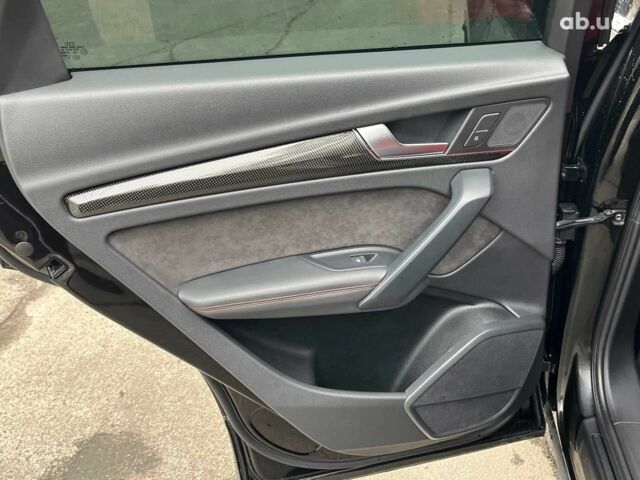 Чорний Ауді SQ5, об'ємом двигуна 3 л та пробігом 99 тис. км за 34940 $, фото 29 на Automoto.ua