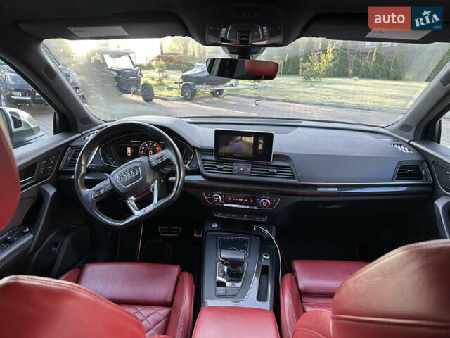 Черный Ауди SQ5, объемом двигателя 3 л и пробегом 77 тыс. км за 36500 $, фото 10 на Automoto.ua