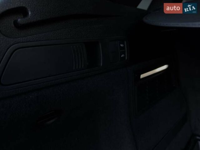 Черный Ауди SQ5, объемом двигателя 3 л и пробегом 105 тыс. км за 36300 $, фото 27 на Automoto.ua