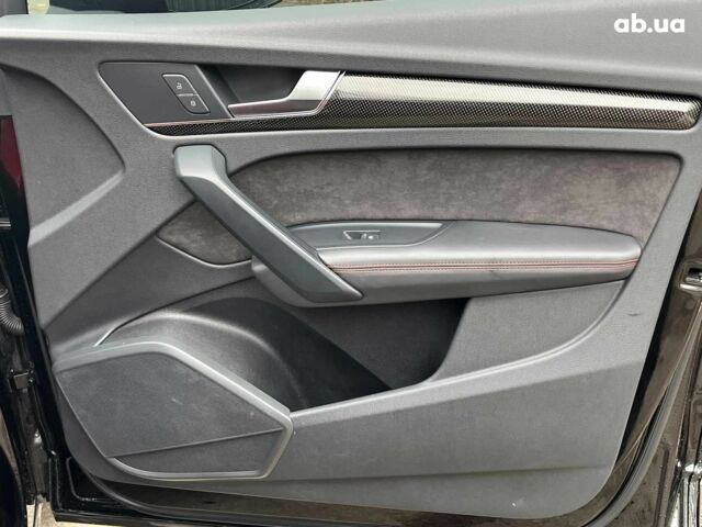 Чорний Ауді SQ5, об'ємом двигуна 3 л та пробігом 99 тис. км за 34940 $, фото 24 на Automoto.ua