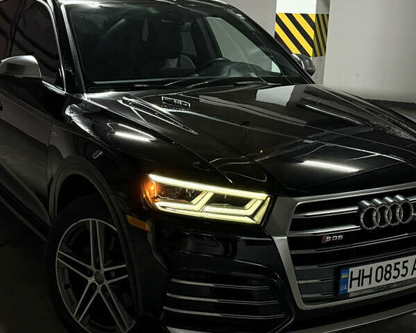 Чорний Ауді SQ5, об'ємом двигуна 3 л та пробігом 81 тис. км за 32000 $, фото 3 на Automoto.ua