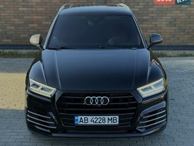 Черный Ауди SQ5, объемом двигателя 3 л и пробегом 105 тыс. км за 36300 $, фото 3 на Automoto.ua