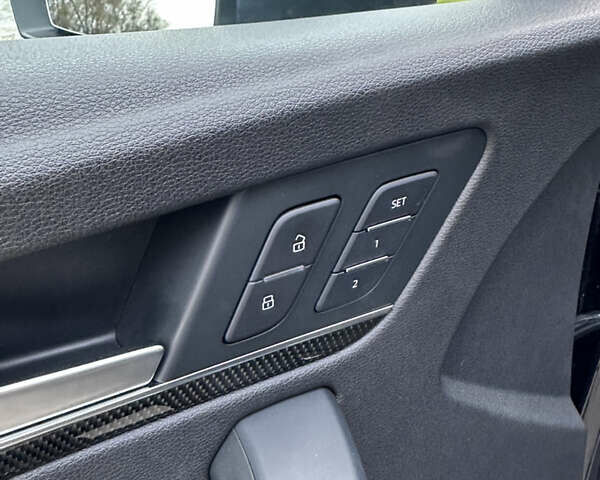 Черный Ауди SQ5, объемом двигателя 3 л и пробегом 121 тыс. км за 29200 $, фото 18 на Automoto.ua