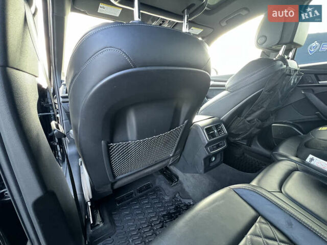 Черный Ауди SQ5, объемом двигателя 3 л и пробегом 65 тыс. км за 43500 $, фото 19 на Automoto.ua