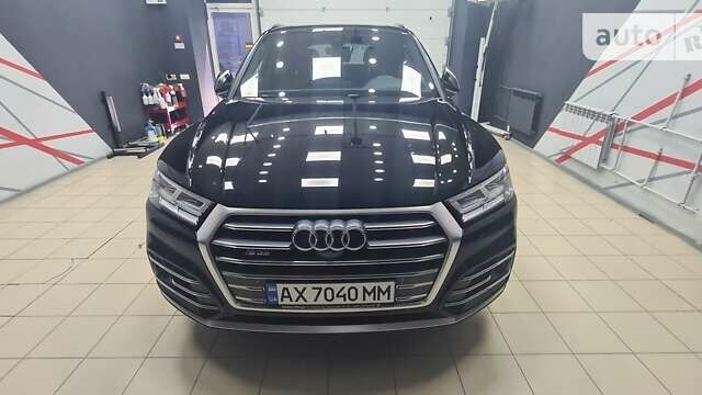 Чорний Ауді SQ5, об'ємом двигуна 3 л та пробігом 76 тис. км за 48000 $, фото 2 на Automoto.ua