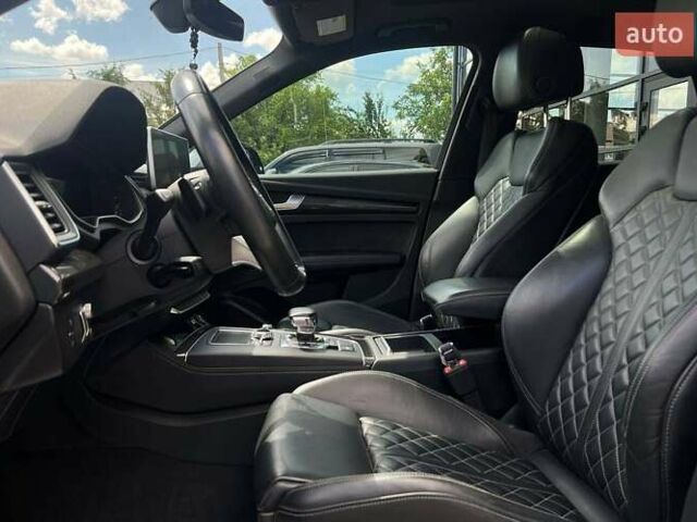 Чорний Ауді SQ5, об'ємом двигуна 3 л та пробігом 96 тис. км за 41500 $, фото 9 на Automoto.ua
