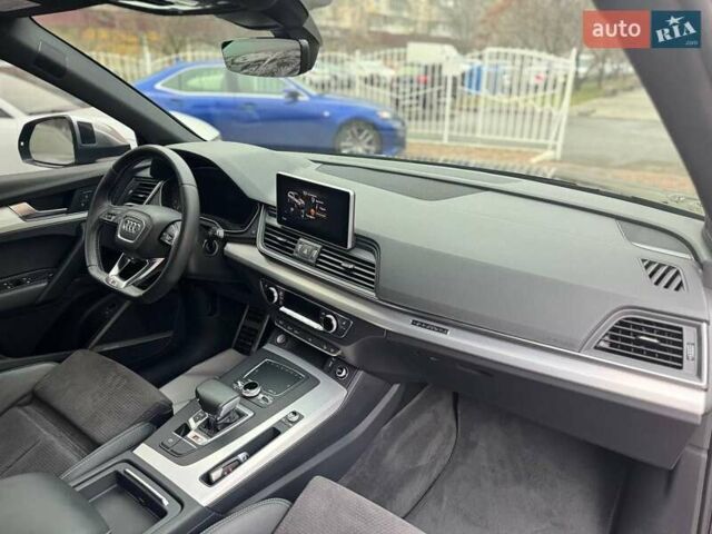 Чорний Ауді SQ5, об'ємом двигуна 3 л та пробігом 169 тис. км за 27500 $, фото 30 на Automoto.ua