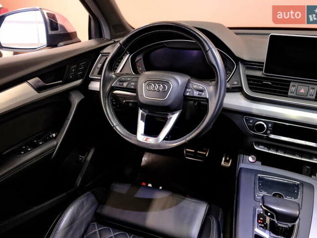 Чорний Ауді SQ5, об'ємом двигуна 3 л та пробігом 83 тис. км за 31900 $, фото 54 на Automoto.ua