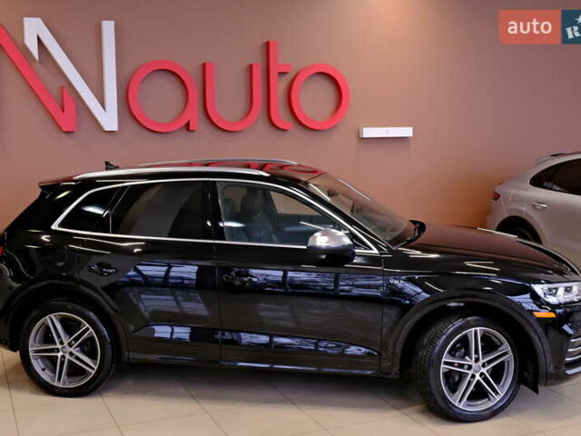 Чорний Ауді SQ5, об'ємом двигуна 3 л та пробігом 83 тис. км за 31900 $, фото 6 на Automoto.ua