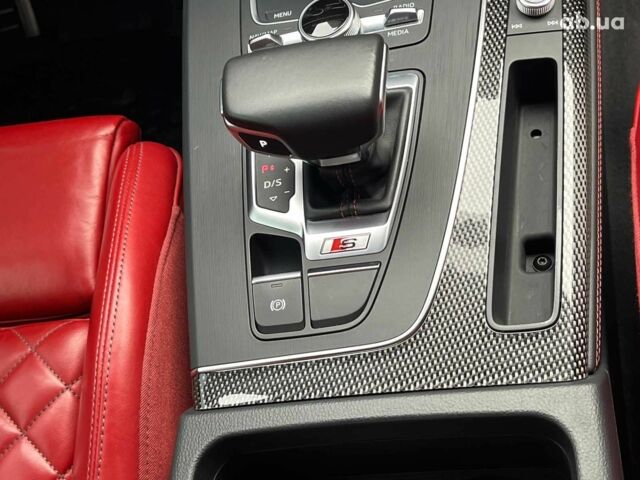 Чорний Ауді SQ5, об'ємом двигуна 3 л та пробігом 99 тис. км за 34940 $, фото 17 на Automoto.ua