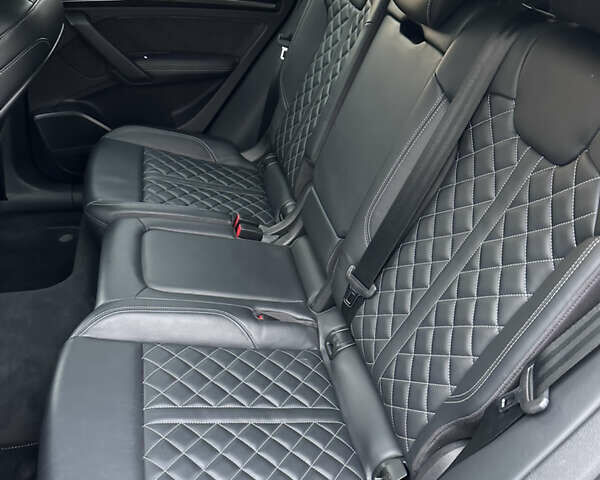 Черный Ауди SQ5, объемом двигателя 3 л и пробегом 121 тыс. км за 29200 $, фото 14 на Automoto.ua