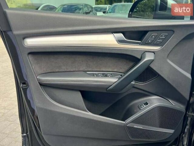 Чорний Ауді SQ5, об'ємом двигуна 3 л та пробігом 116 тис. км за 31500 $, фото 8 на Automoto.ua