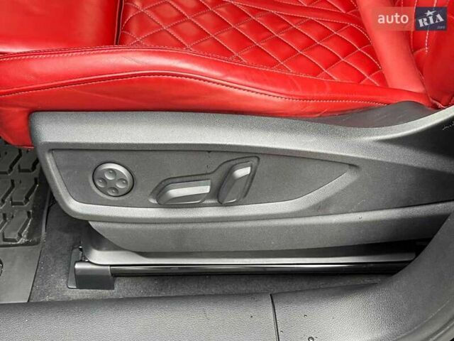 Чорний Ауді SQ5, об'ємом двигуна 3 л та пробігом 99 тис. км за 34940 $, фото 40 на Automoto.ua