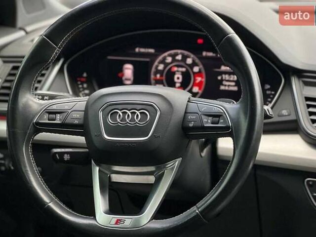 Чорний Ауді SQ5, об'ємом двигуна 3 л та пробігом 116 тис. км за 31500 $, фото 15 на Automoto.ua