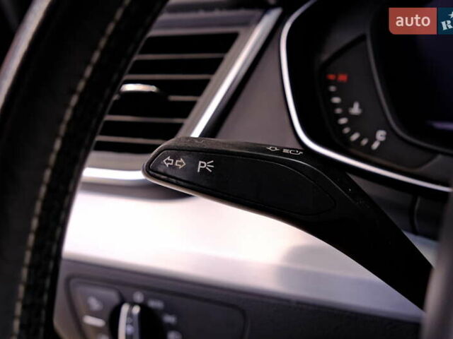 Чорний Ауді SQ5, об'ємом двигуна 3 л та пробігом 83 тис. км за 31900 $, фото 30 на Automoto.ua