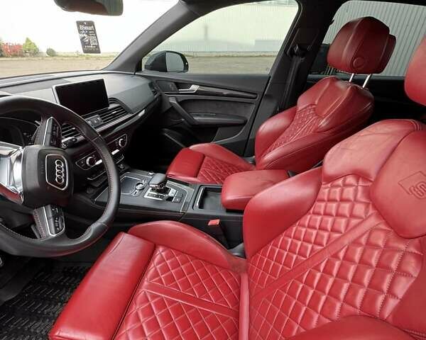 Черный Ауди SQ5, объемом двигателя 3 л и пробегом 993 тыс. км за 36000 $, фото 17 на Automoto.ua