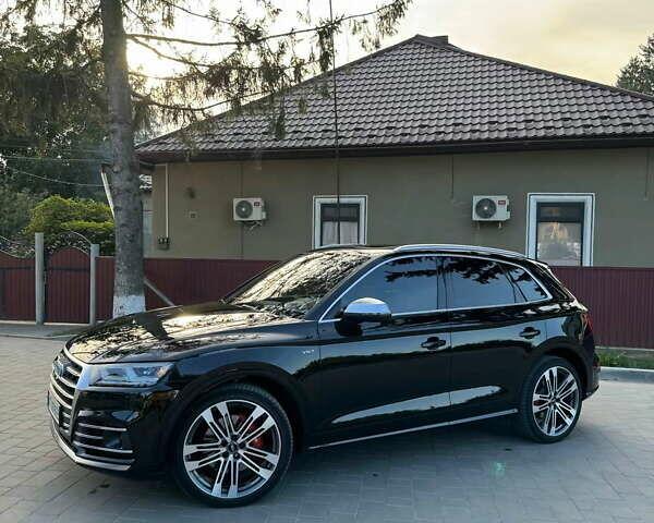 Черный Ауди SQ5, объемом двигателя 3 л и пробегом 98 тыс. км за 38000 $, фото 2 на Automoto.ua