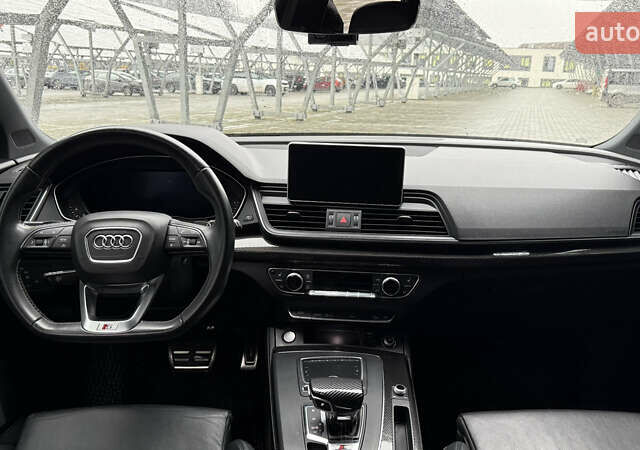 Чорний Ауді SQ5, об'ємом двигуна 3 л та пробігом 74 тис. км за 39500 $, фото 11 на Automoto.ua
