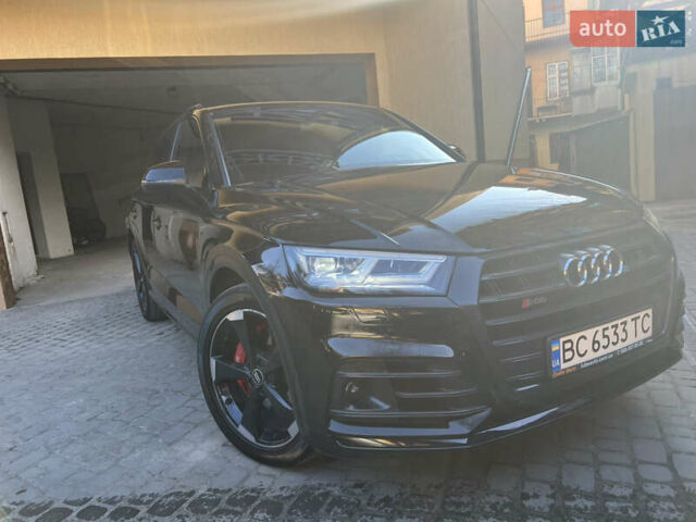 Черный Ауди SQ5, объемом двигателя 3 л и пробегом 95 тыс. км за 33300 $, фото 1 на Automoto.ua