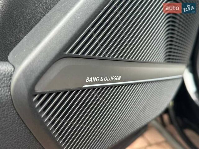 Чорний Ауді SQ5, об'ємом двигуна 3 л та пробігом 169 тис. км за 27500 $, фото 21 на Automoto.ua