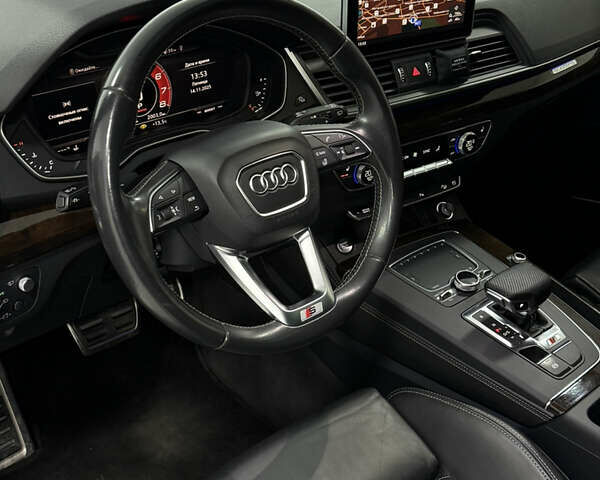 Черный Ауди SQ5, объемом двигателя 3 л и пробегом 113 тыс. км за 29400 $, фото 11 на Automoto.ua