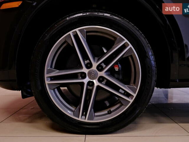 Чорний Ауді SQ5, об'ємом двигуна 3 л та пробігом 83 тис. км за 31900 $, фото 15 на Automoto.ua