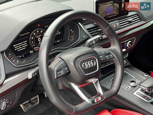 Чорний Ауді SQ5, об'ємом двигуна 3 л та пробігом 99 тис. км за 34940 $, фото 35 на Automoto.ua