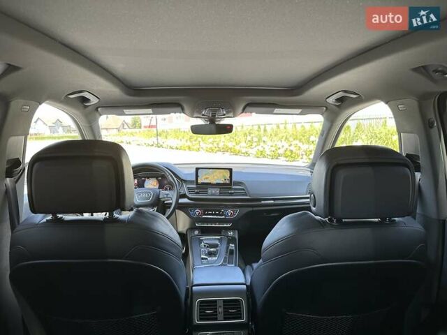 Черный Ауди SQ5, объемом двигателя 3 л и пробегом 256 тыс. км за 25999 $, фото 76 на Automoto.ua