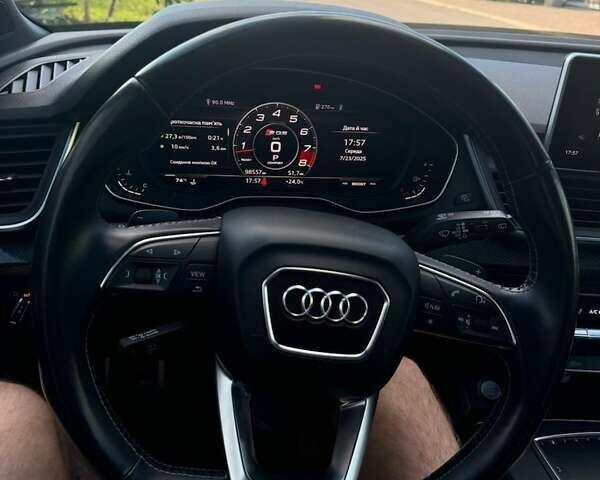 Чорний Ауді SQ5, об'ємом двигуна 3 л та пробігом 98 тис. км за 30000 $, фото 12 на Automoto.ua