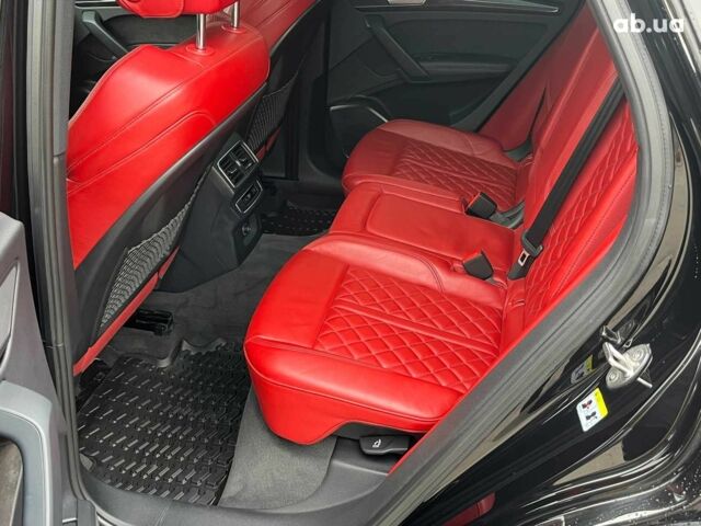 Чорний Ауді SQ5, об'ємом двигуна 3 л та пробігом 99 тис. км за 34940 $, фото 28 на Automoto.ua