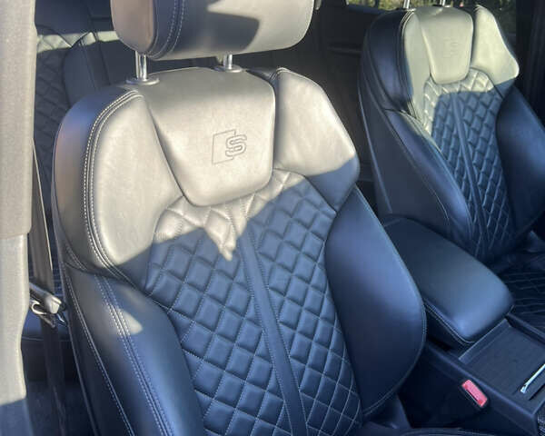 Черный Ауди SQ5, объемом двигателя 3 л и пробегом 97 тыс. км за 39500 $, фото 62 на Automoto.ua