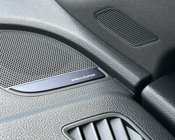 Черный Ауди SQ5, объемом двигателя 3 л и пробегом 93 тыс. км за 45888 $, фото 40 на Automoto.ua