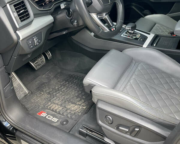 Черный Ауди SQ5, объемом двигателя 3 л и пробегом 93 тыс. км за 45888 $, фото 23 на Automoto.ua