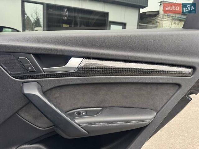 Черный Ауди SQ5, объемом двигателя 3 л и пробегом 69 тыс. км за 31900 $, фото 70 на Automoto.ua