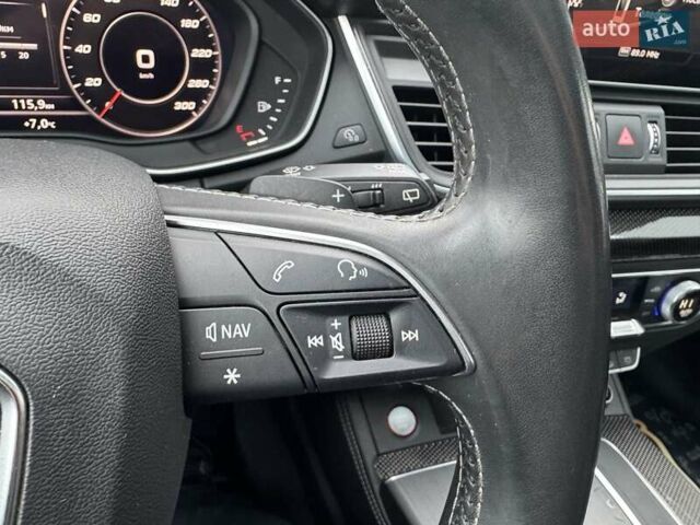 Черный Ауди SQ5, объемом двигателя 3 л и пробегом 69 тыс. км за 31900 $, фото 105 на Automoto.ua