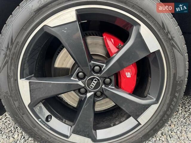 Черный Ауди SQ5, объемом двигателя 3 л и пробегом 69 тыс. км за 31900 $, фото 3 на Automoto.ua