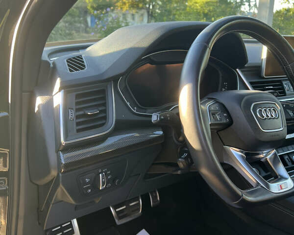 Черный Ауди SQ5, объемом двигателя 3 л и пробегом 97 тыс. км за 39500 $, фото 52 на Automoto.ua