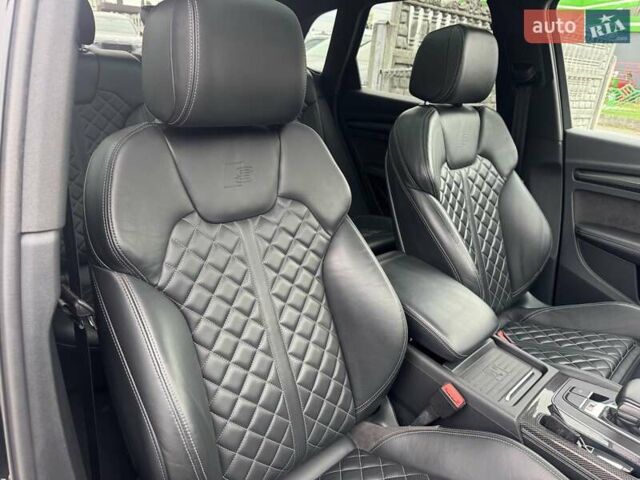 Черный Ауди SQ5, объемом двигателя 3 л и пробегом 69 тыс. км за 31900 $, фото 86 на Automoto.ua