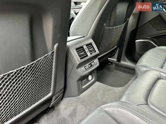 Чорний Ауді SQ5, об'ємом двигуна 3 л та пробігом 128 тис. км за 39950 $, фото 54 на Automoto.ua