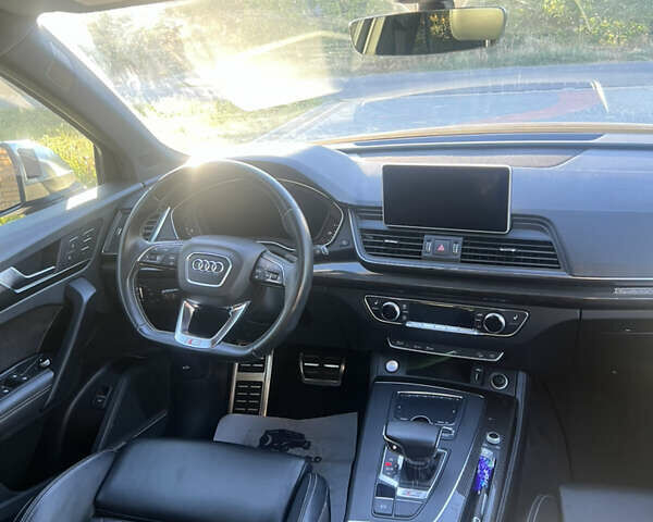 Черный Ауди SQ5, объемом двигателя 3 л и пробегом 97 тыс. км за 39500 $, фото 68 на Automoto.ua