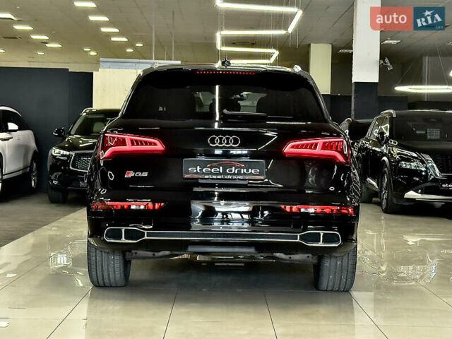 Черный Ауди SQ5, объемом двигателя 3 л и пробегом 75 тыс. км за 35499 $, фото 3 на Automoto.ua
